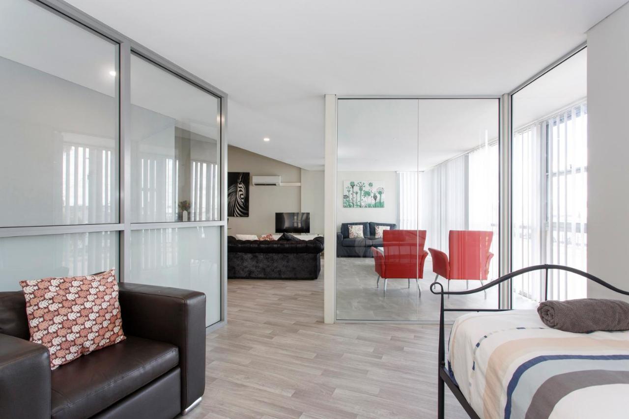 Waverley A-two Bedrooms Wifi Available Apartment *